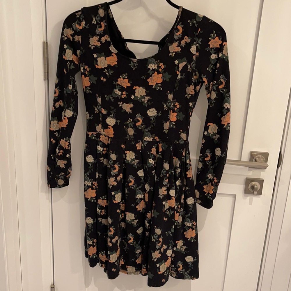 Aritzia dress
